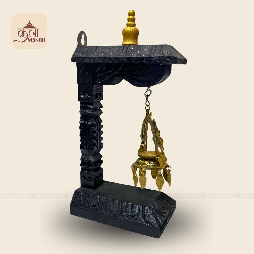 Single Pillar Dalucha Stand 8"
