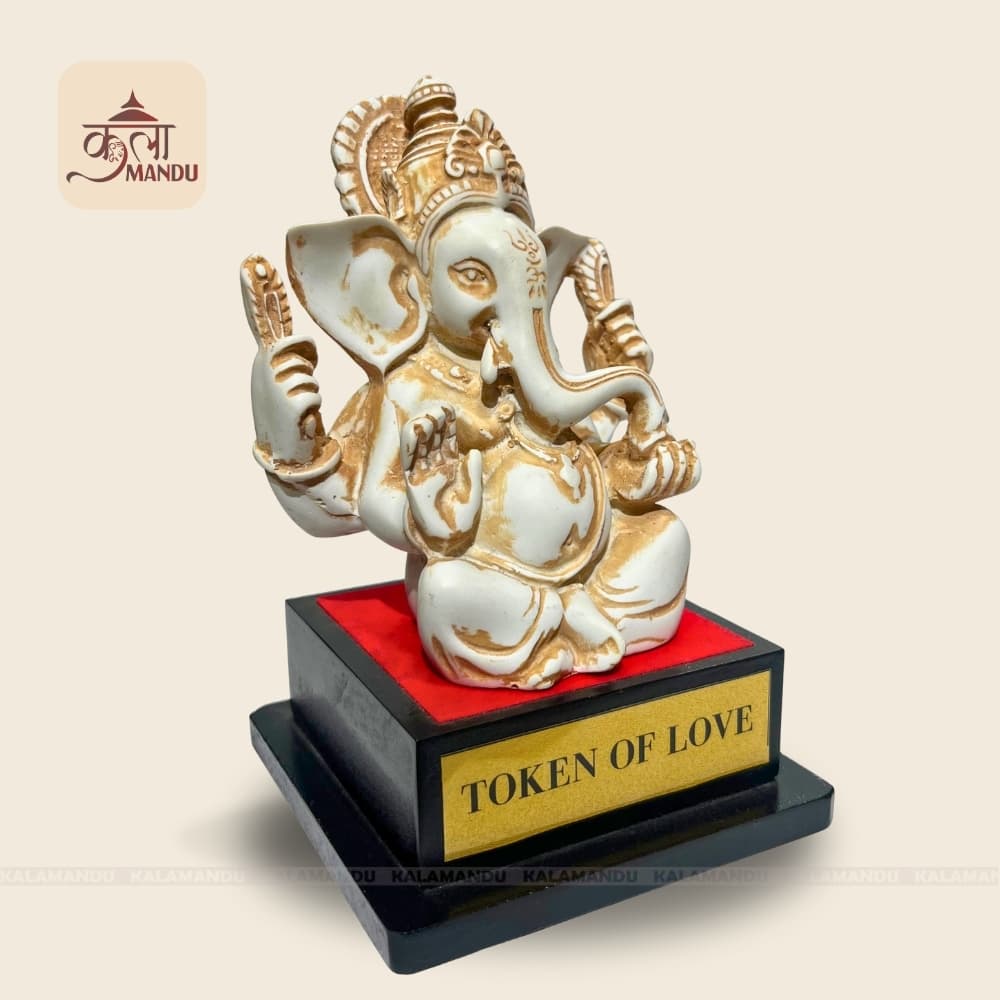 6" Ganesh Statue with Stand thumbnail 2