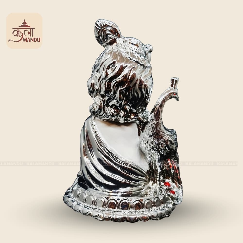 Lord Krishna Statue thumbnail 2