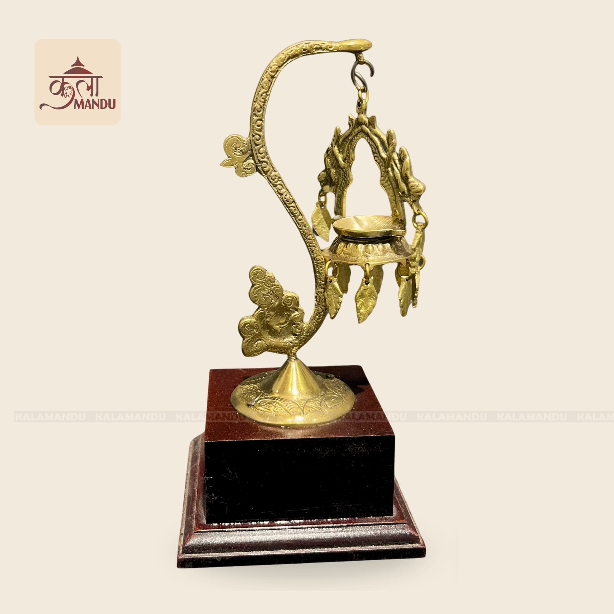 Swan Dalucha Holder ( including plaque)