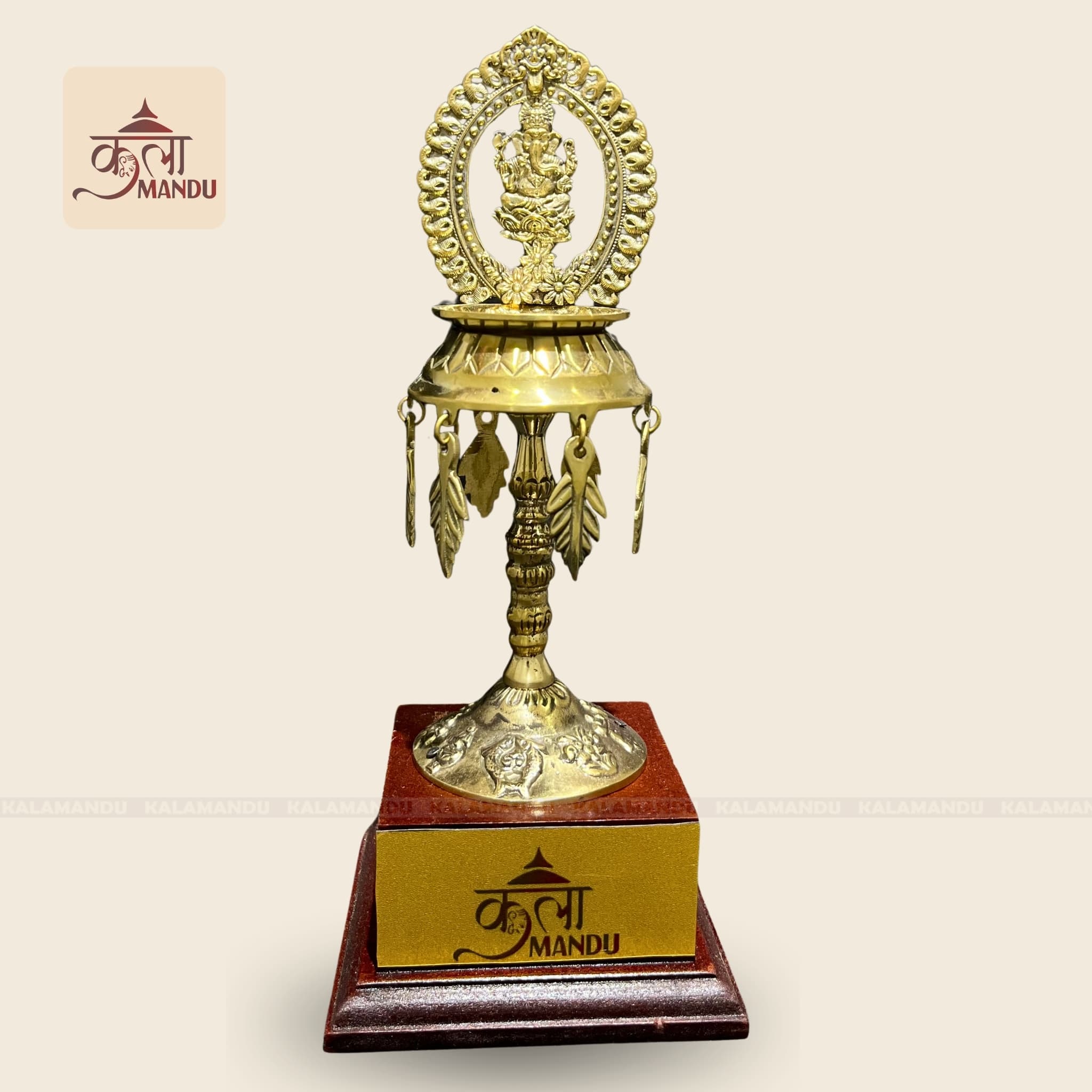 Ganesh Panas Stand
